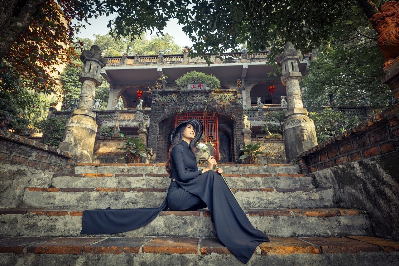 Woman Fashion Model Beautiful - NguyenCongDuc / Pixabay