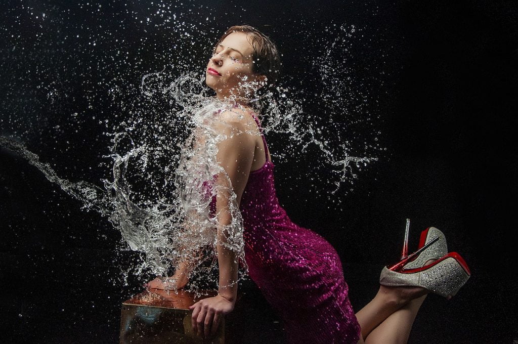 Woman Model Dress Party Water  - Victoria_Borodinova / Pixabay