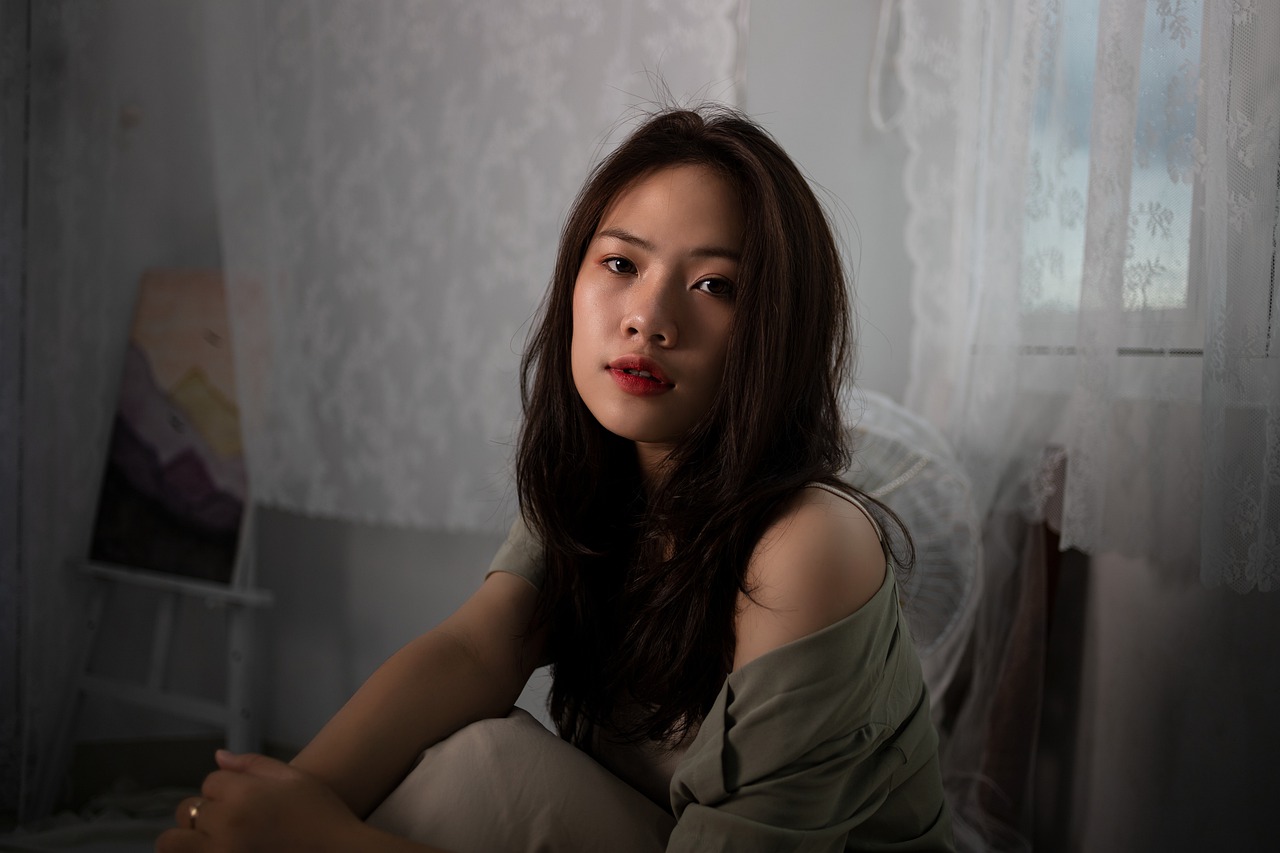 Woman Model Pose Style Fashion  - vinhtd2 / Pixabay