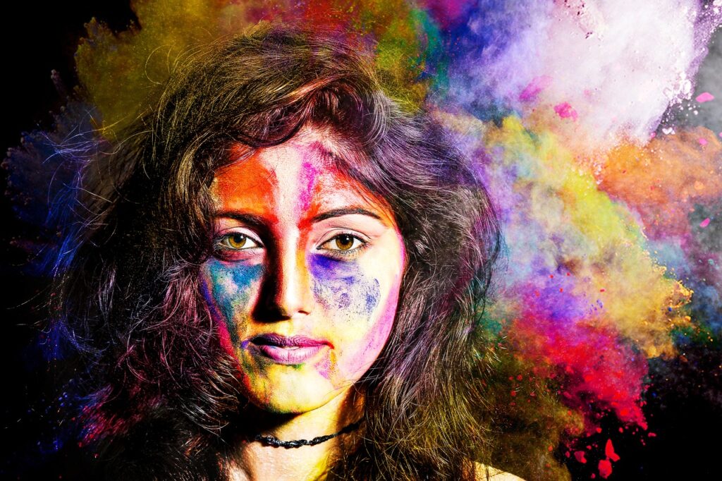 Woman Powder Paint Holi Colorful  - Nishantskul / Pixabay