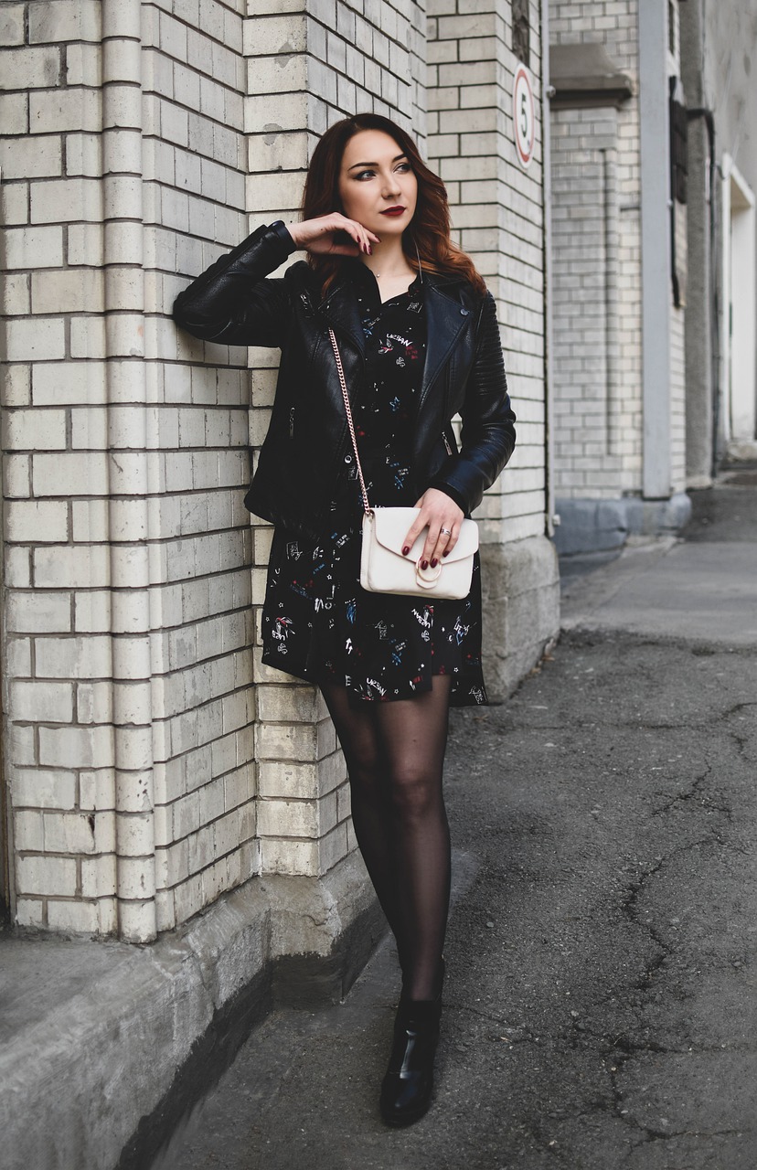 Woman Streetwear Street Fashion  - Ksu3fonova / Pixabay