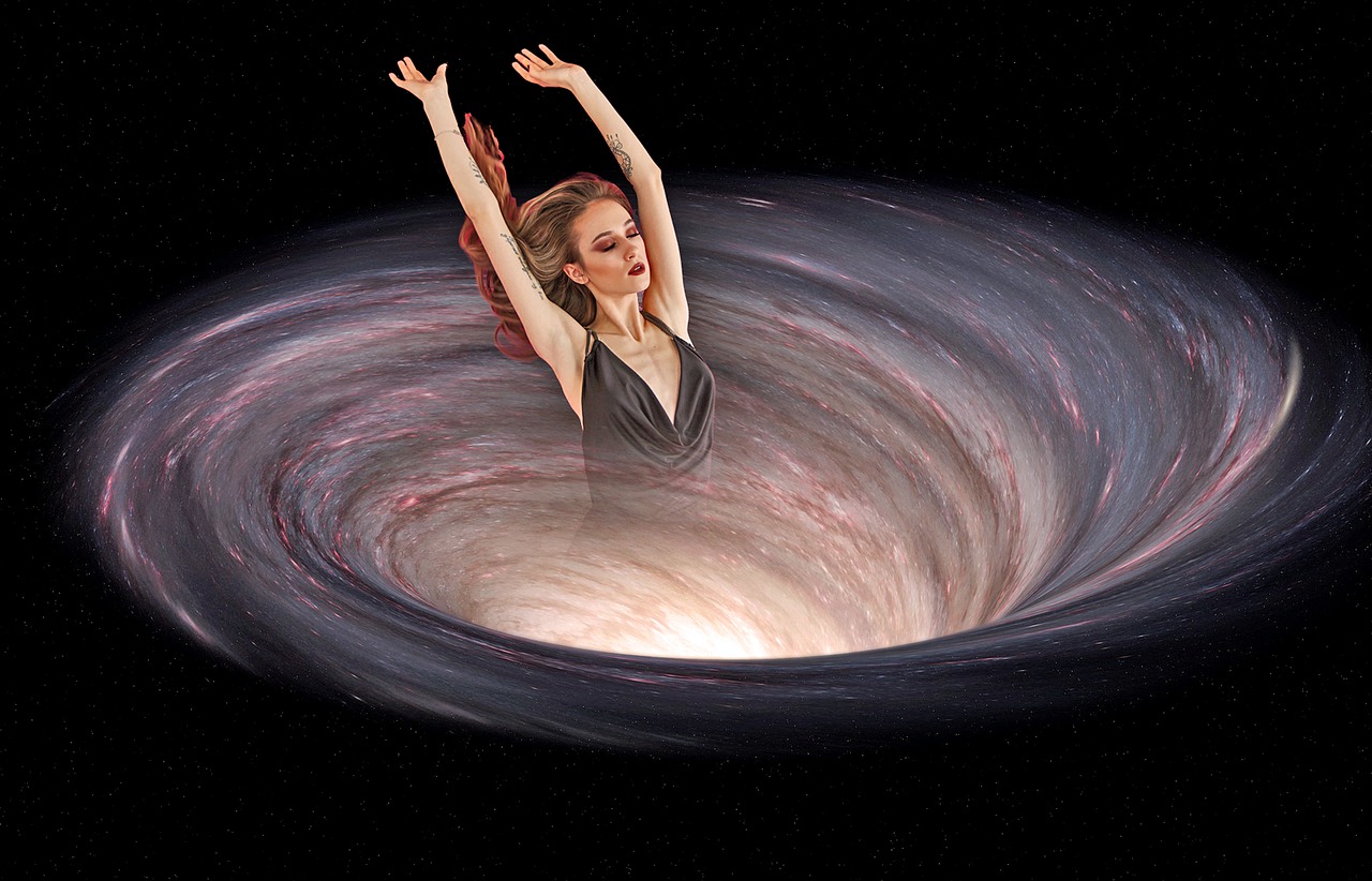 Wormhole Portal Woman Universe  - ArtSpark / Pixabay