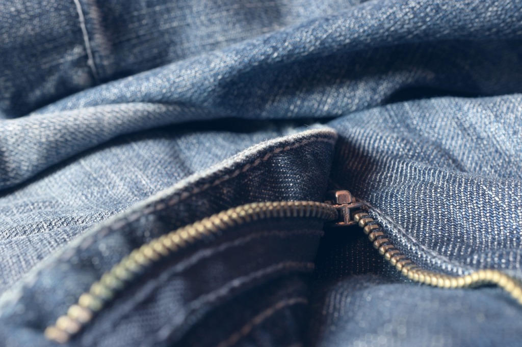 Zipper Metal Trousers Jeans  - Peggychoucair / Pixabay